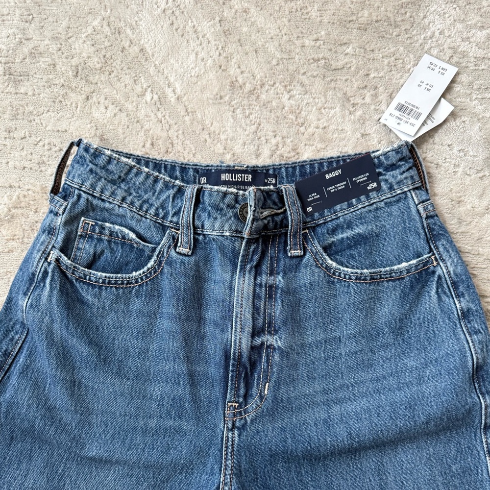 Hollister Classic Blue Jeans